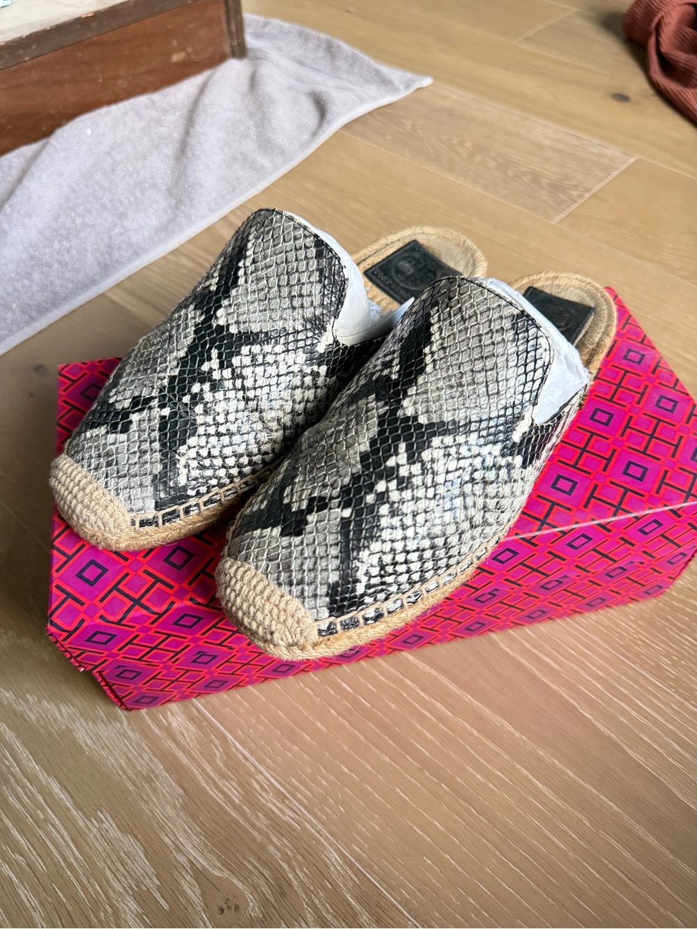 Tory Burch Black and Cream Snake-Print Espadrille Mules